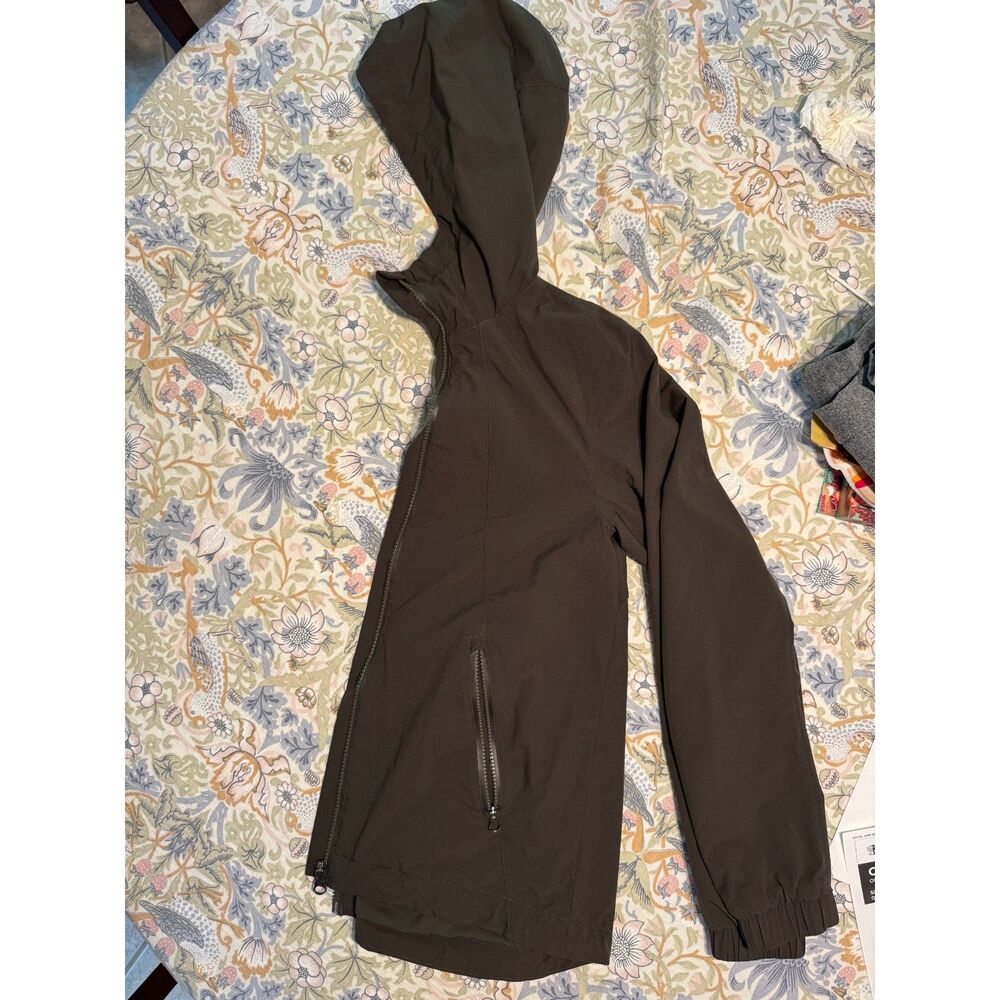 Lululemon Windbreaker Jacket